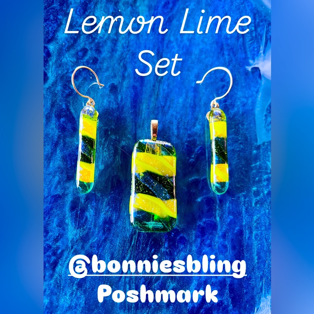 Bonnie's Bling One of A Kind Fused Glass Jewelry and Accessories to Wear.